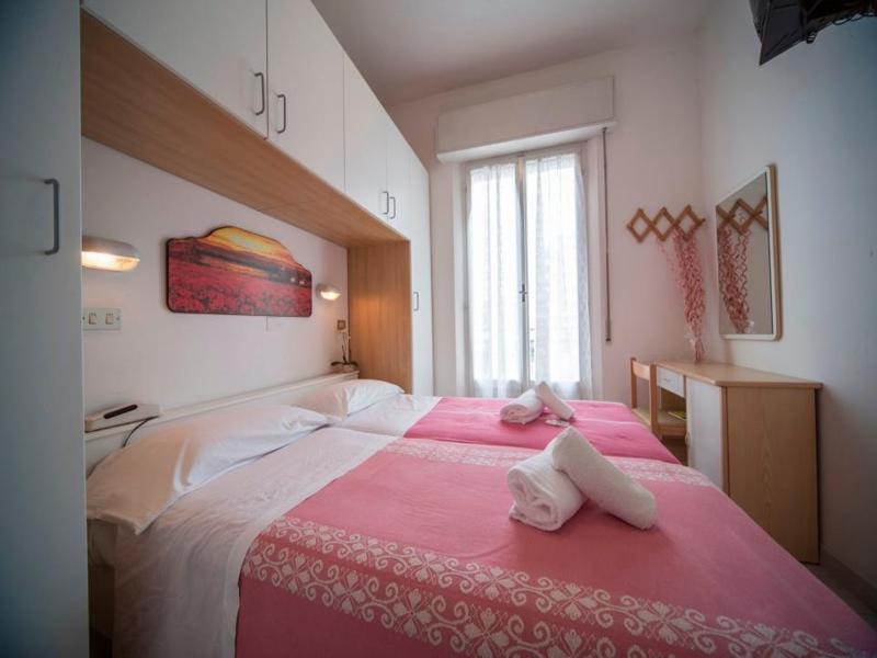 Hotel Alba Rimini Extérieur photo