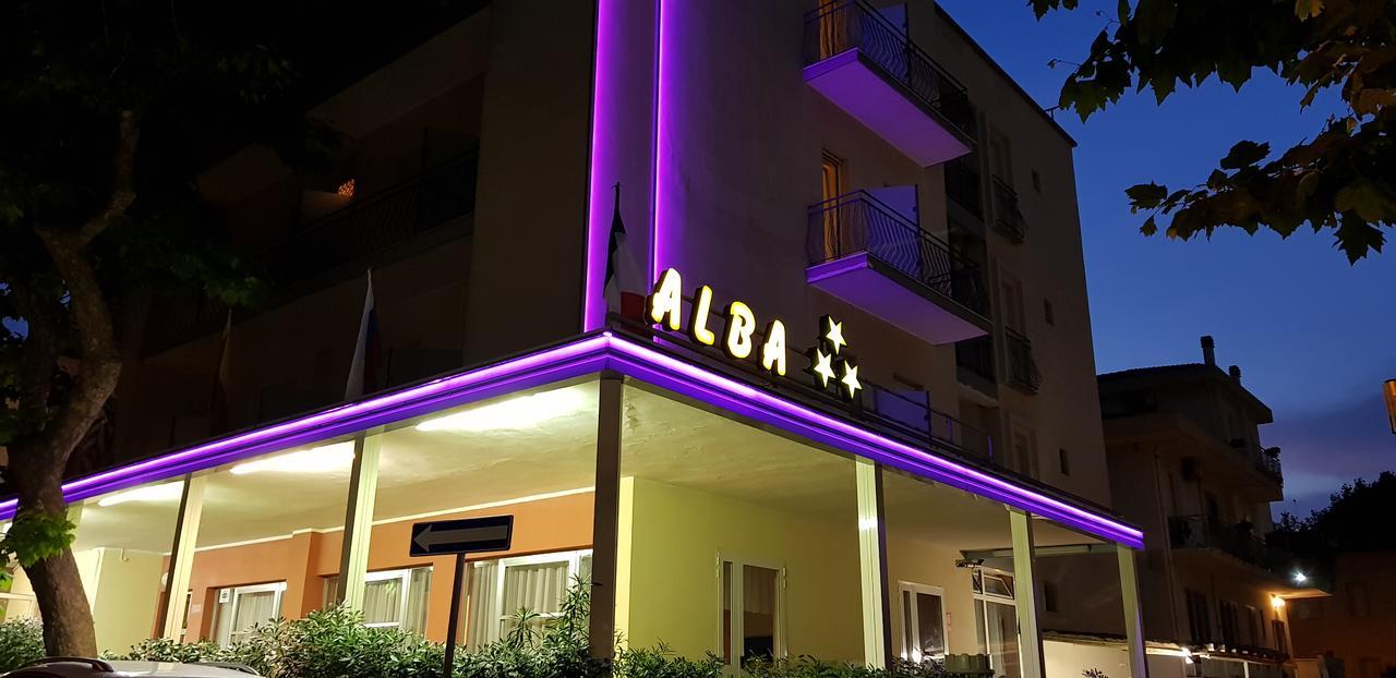 Hotel Alba Rimini Extérieur photo
