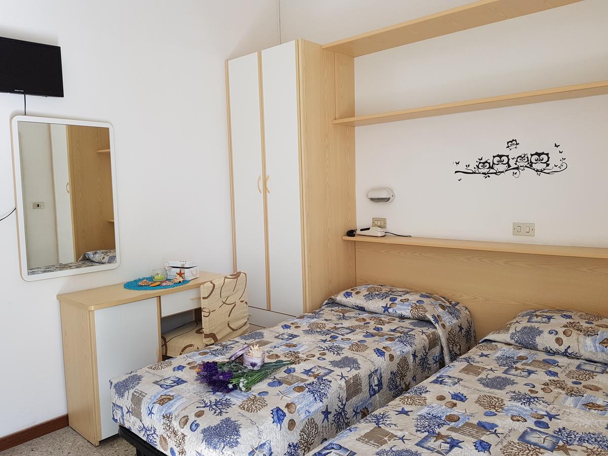 Hotel Alba Rimini Extérieur photo